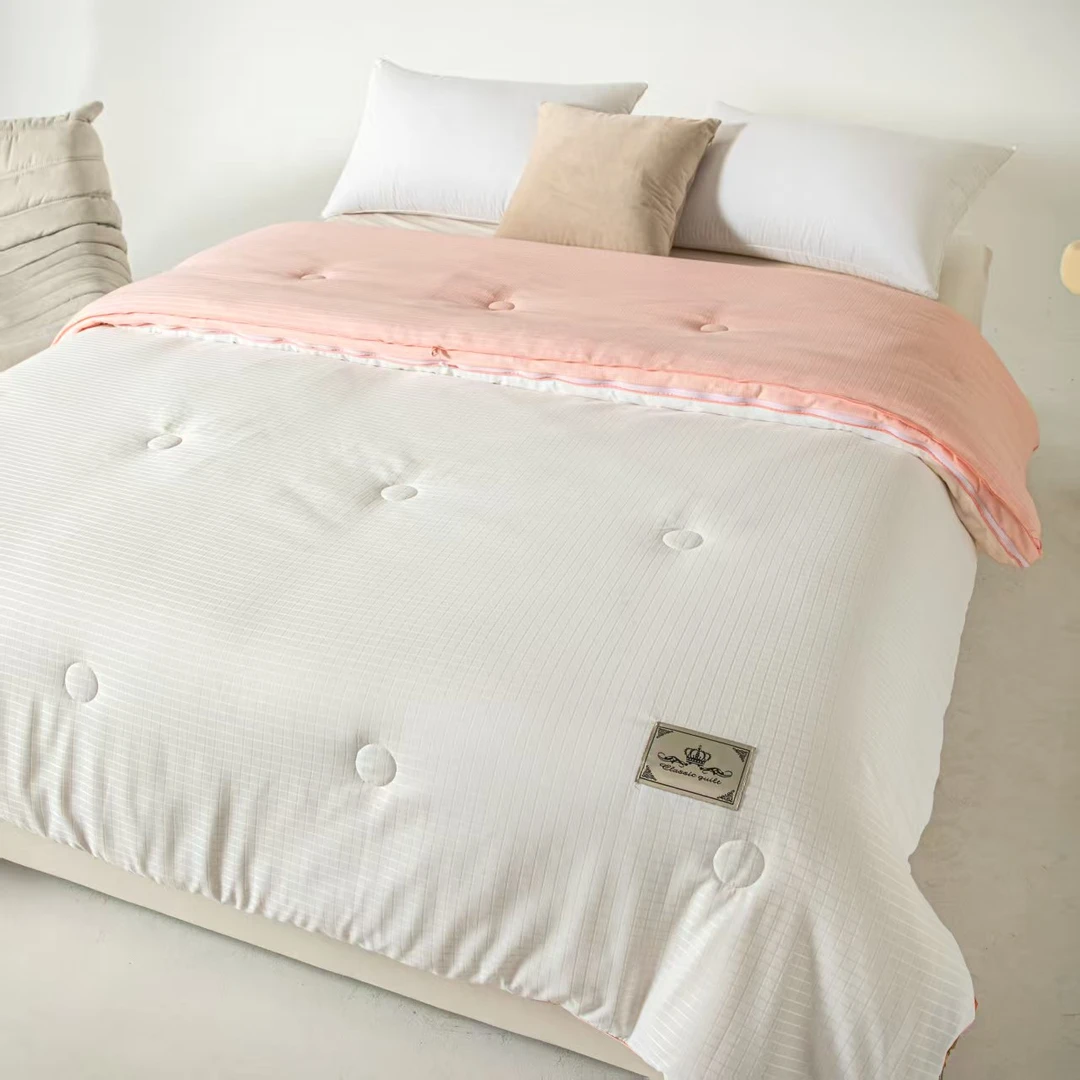 月亮家-暖冬宠粉-提花亲肤大豆蛋白纤维双拼立体子母被