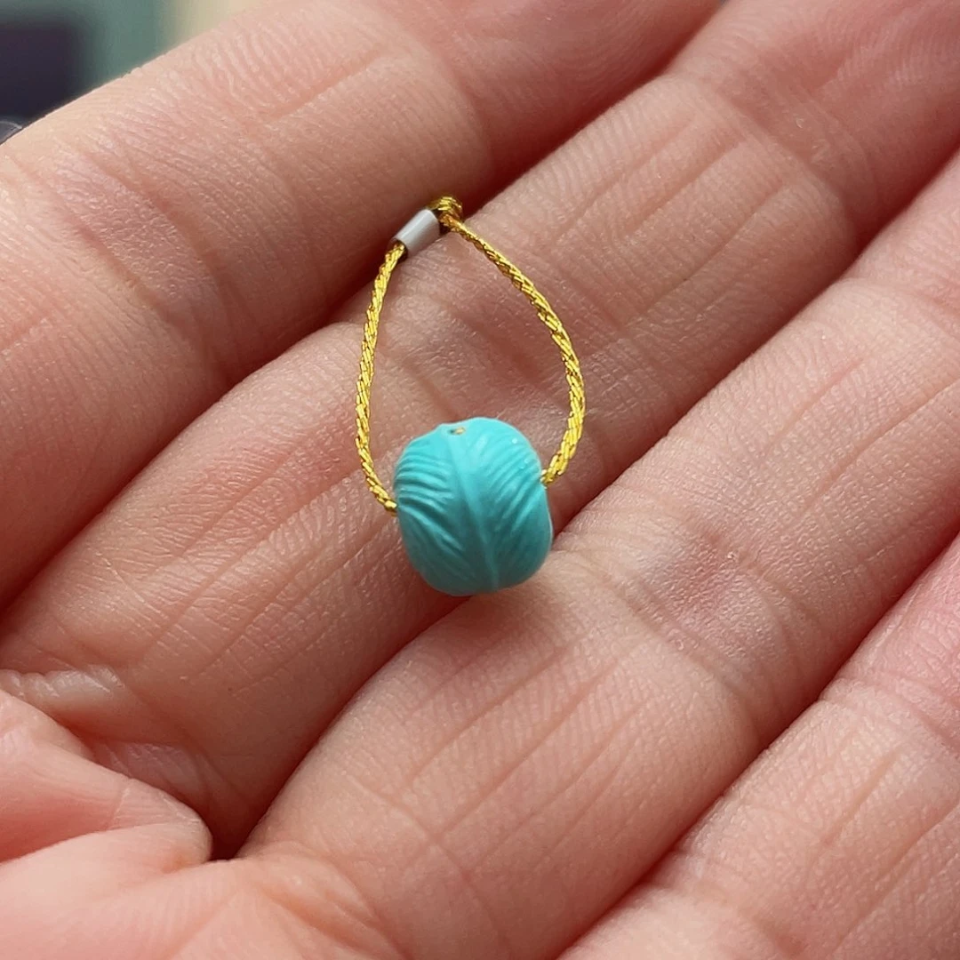 绿松石颈饰未镶嵌