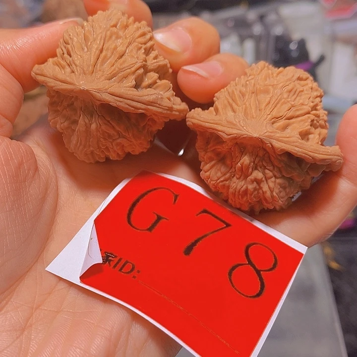 吊坠文玩核桃红狮子43