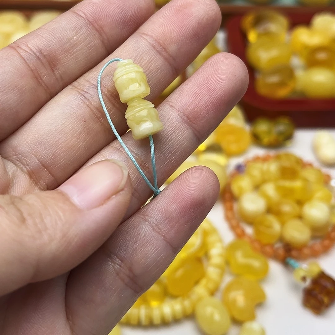 蜜蜡未镶嵌裸石天然