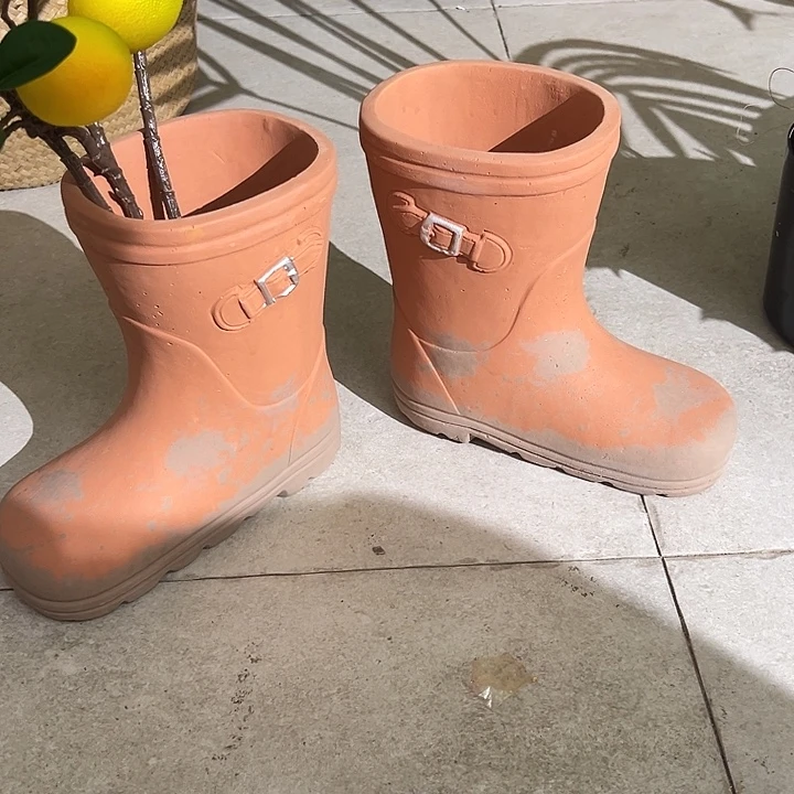 一口价两双水泥，带孔花器