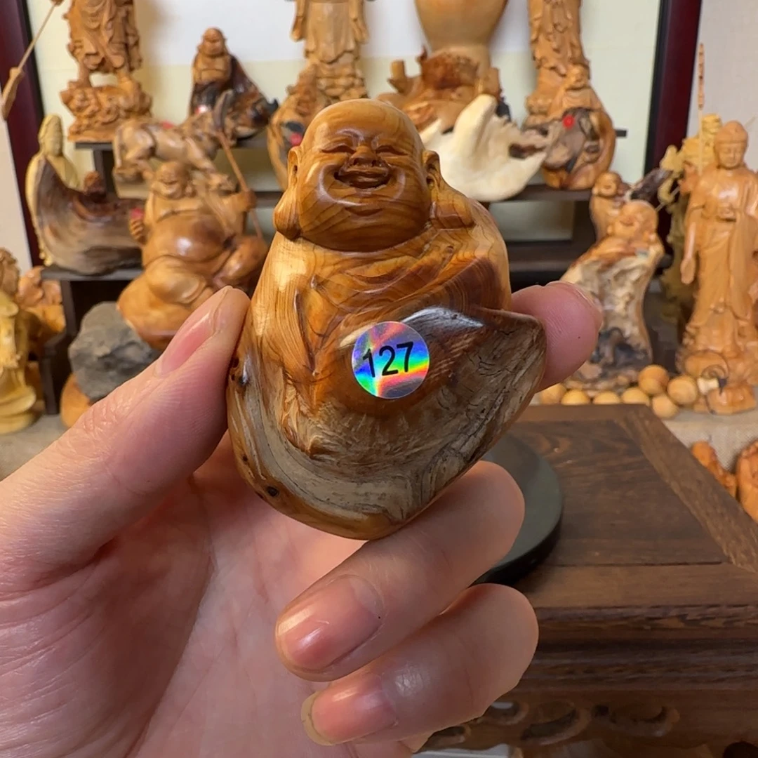 崖柏小木匠艺雕一物一拍