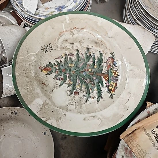 摆件陶瓷盘子碗啥都有