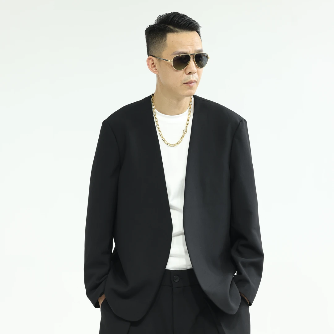 Vicwm 高能感秋冬新品男士进口西服外套时尚青年男休闲百搭上衣