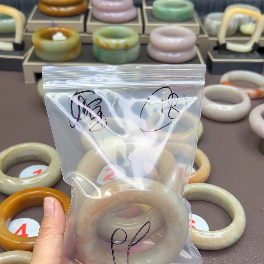 石英质玉手镯合金@****?