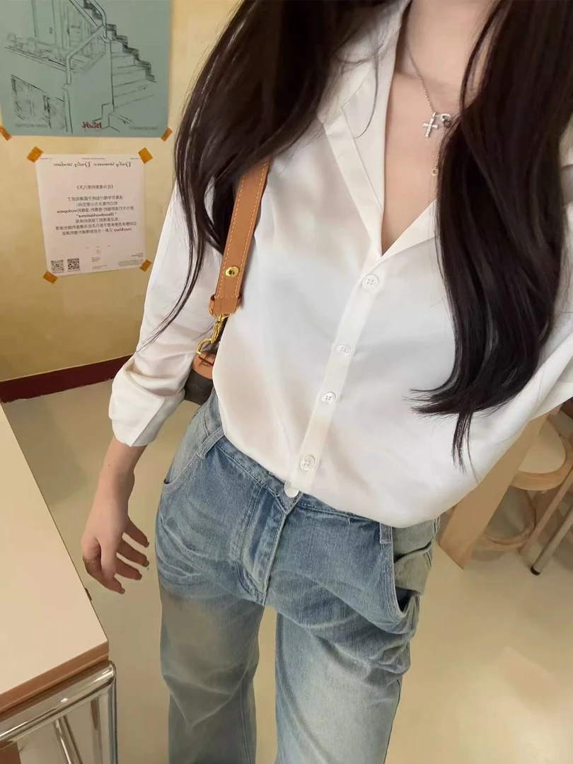 A29-2白色“纯色“长袖衬衣（9118）
