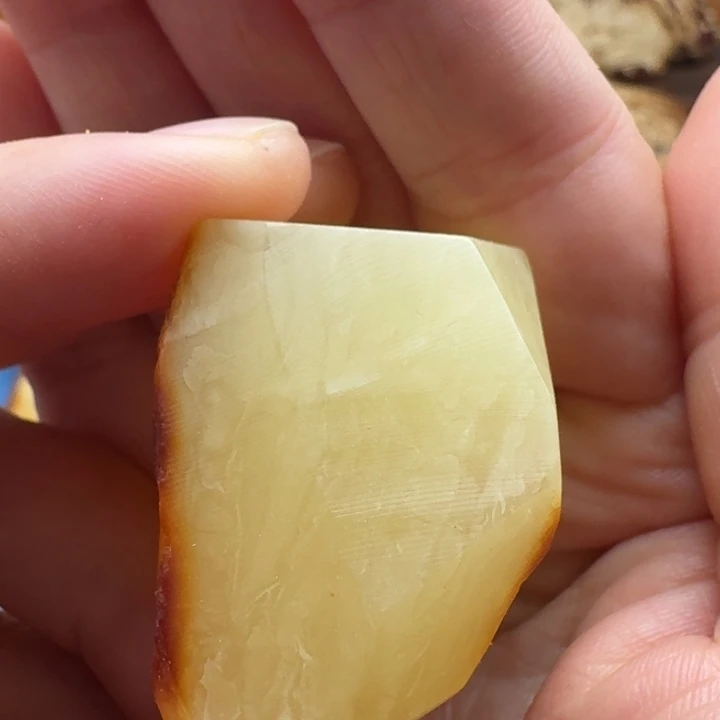 沁***怡定制琥珀未镶嵌琥珀蜜蜡定制