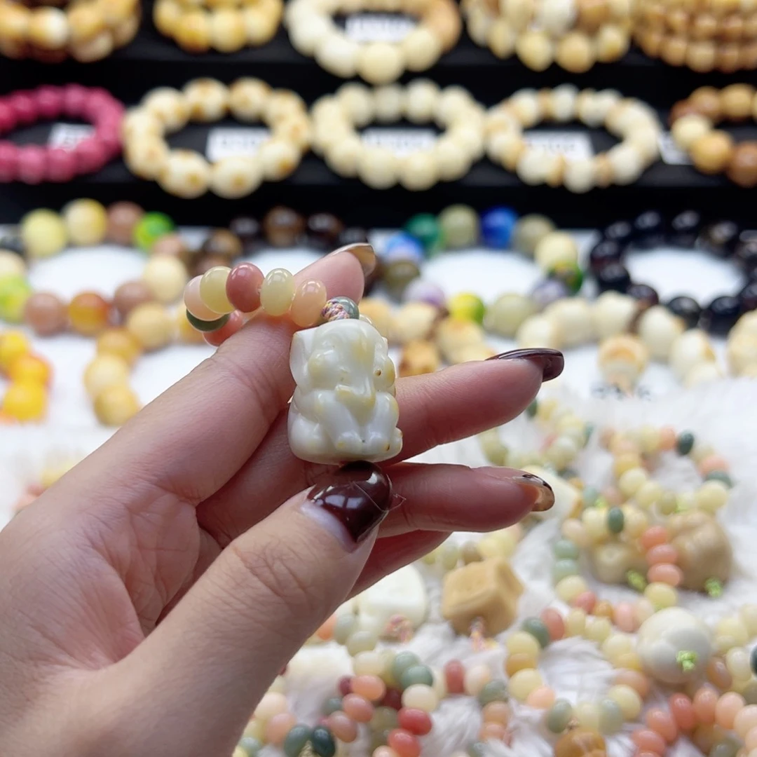 吊坠白玉菩提跑环随机默认微瑕