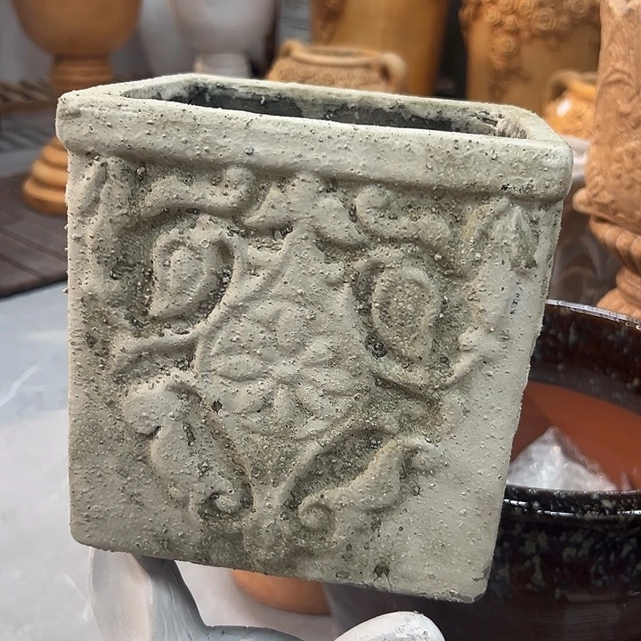 高19宽18，889999999999