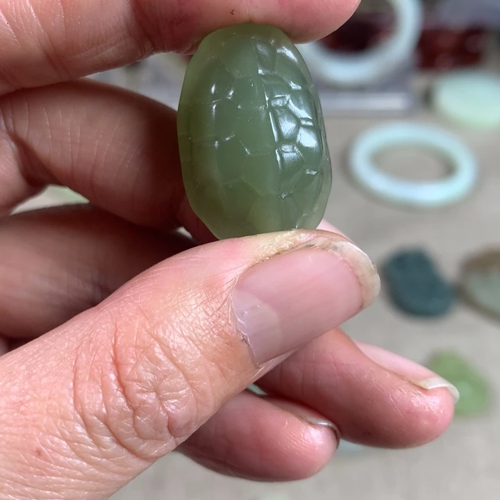 和田玉（糖玉）未镶嵌手镯