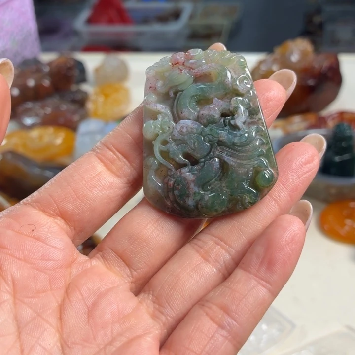 未镶嵌颈饰玛瑙/玉髓