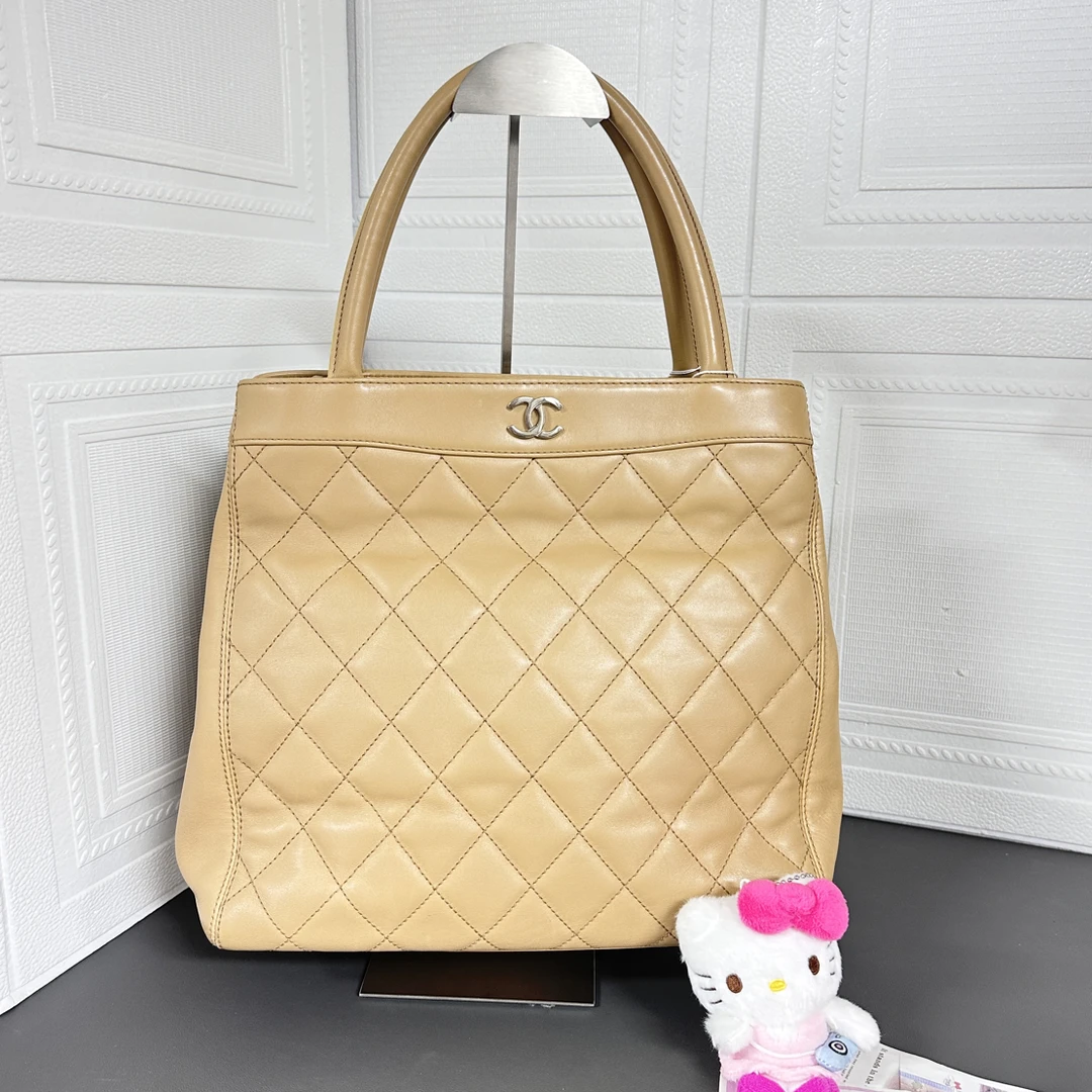 95新 Chanel/香奈儿 95新卡其黄色手提包托特包
