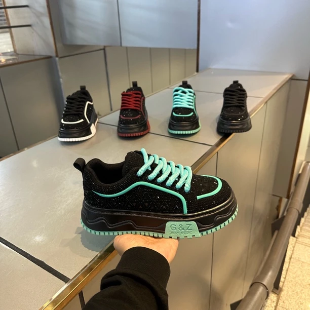 冬季保暖烫钻厚底增高休闲鞋时尚潮流低帮系带舒适百搭男鞋