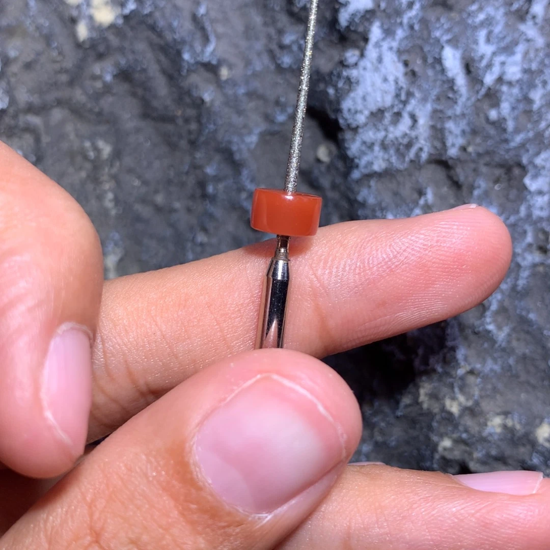 南红玛瑙未镶嵌药片7×4.3微微纹
