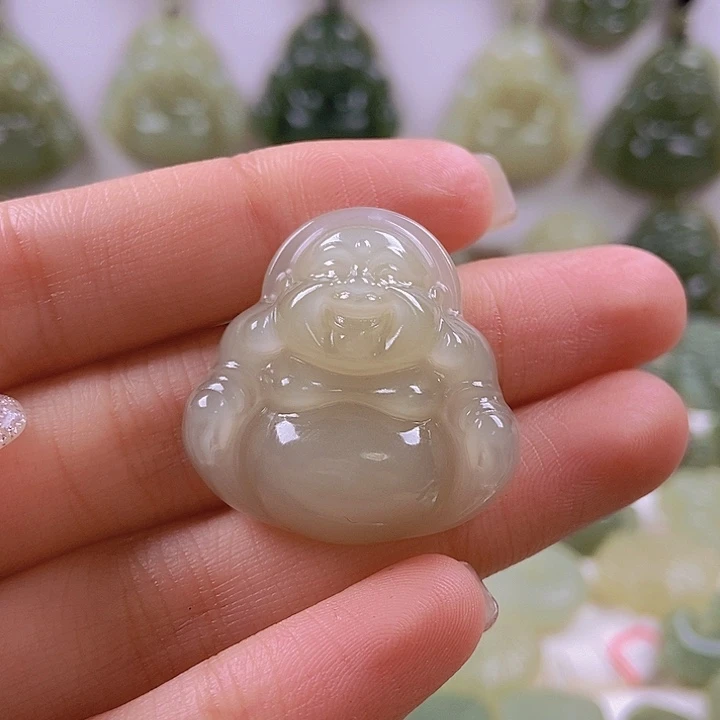 和田玉颈饰未镶嵌不***末