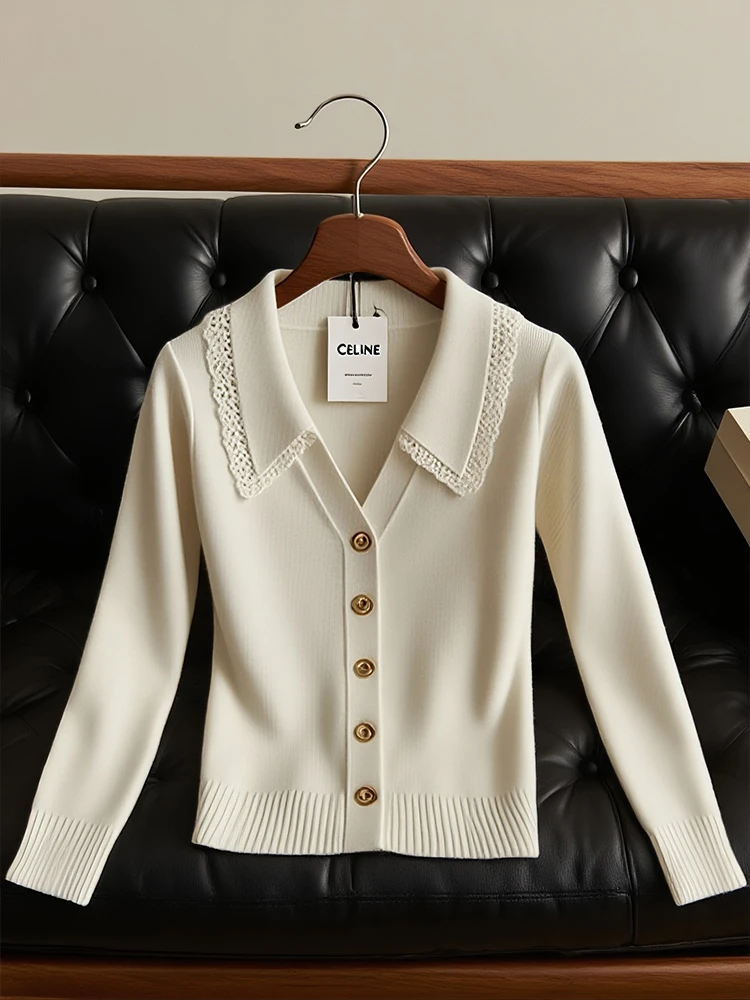 纯欲慵懒风女装白色蕾丝花边针织衫早秋季新款高级感洋气长袖上衣