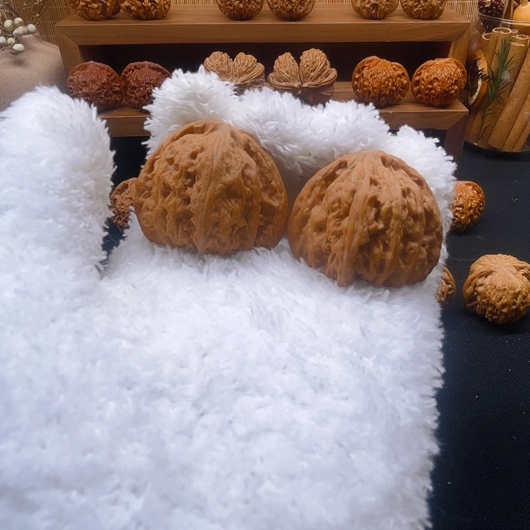 Z***y核桃把件承德密纹