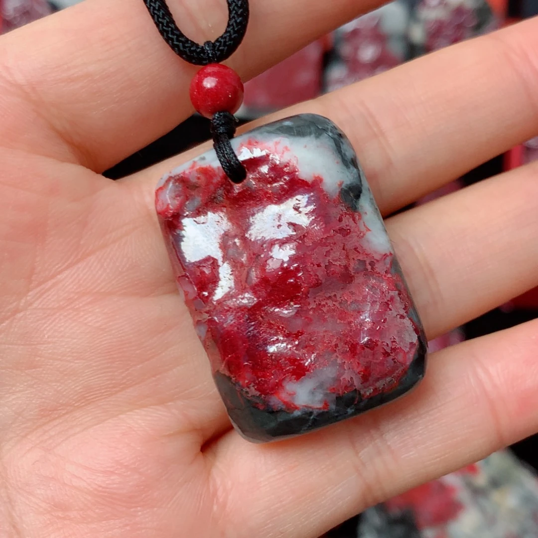 天然辰砂天然吊坠