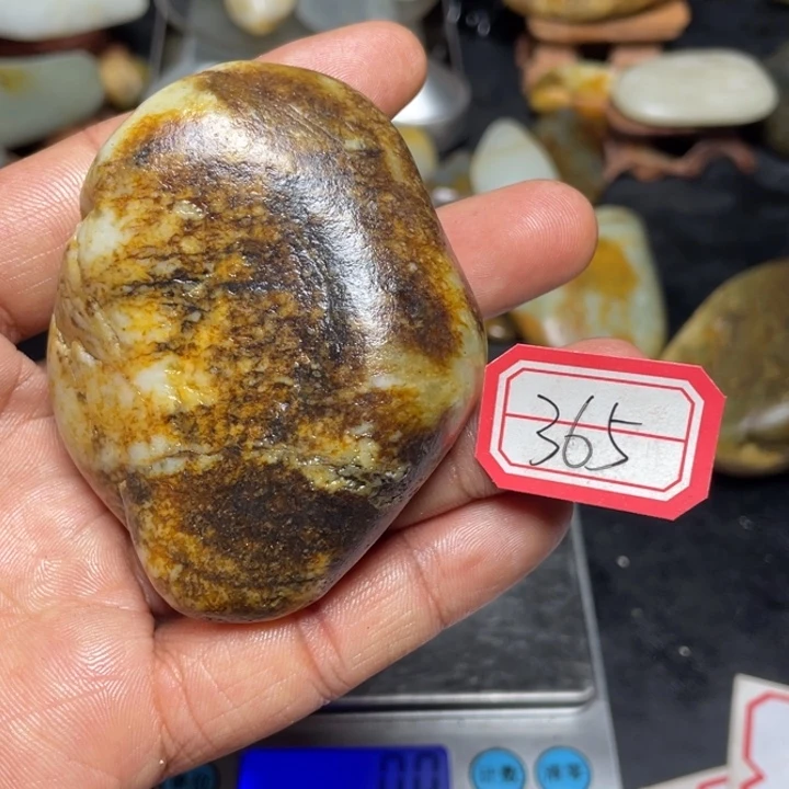 颈饰未镶嵌和田玉365