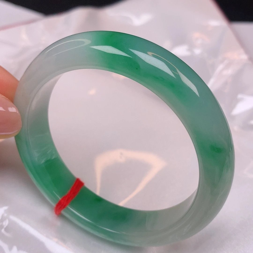 【闪购商品】翡翠手镯未镶嵌52翡翠手镯