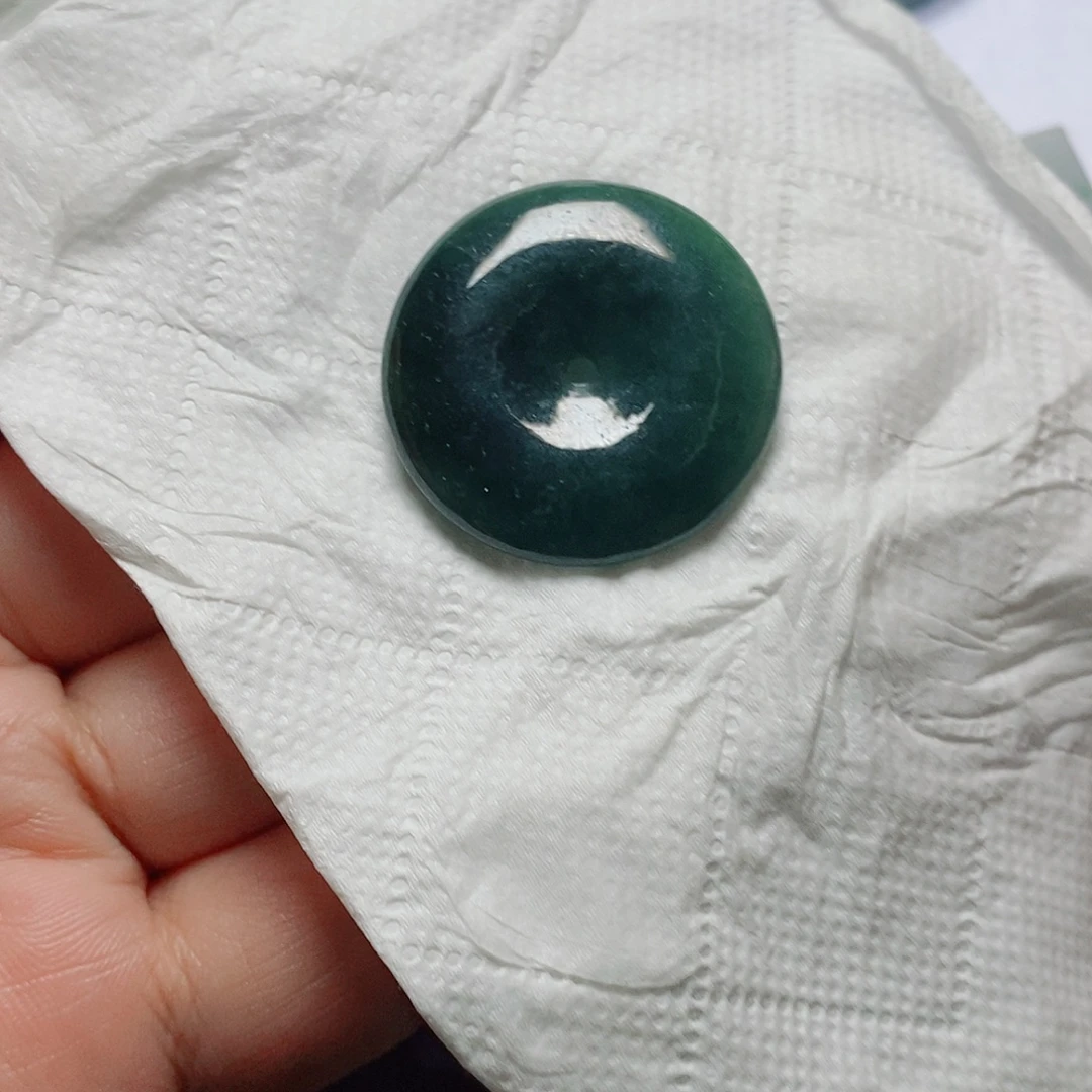 翡翠未镶嵌挂件翡翠