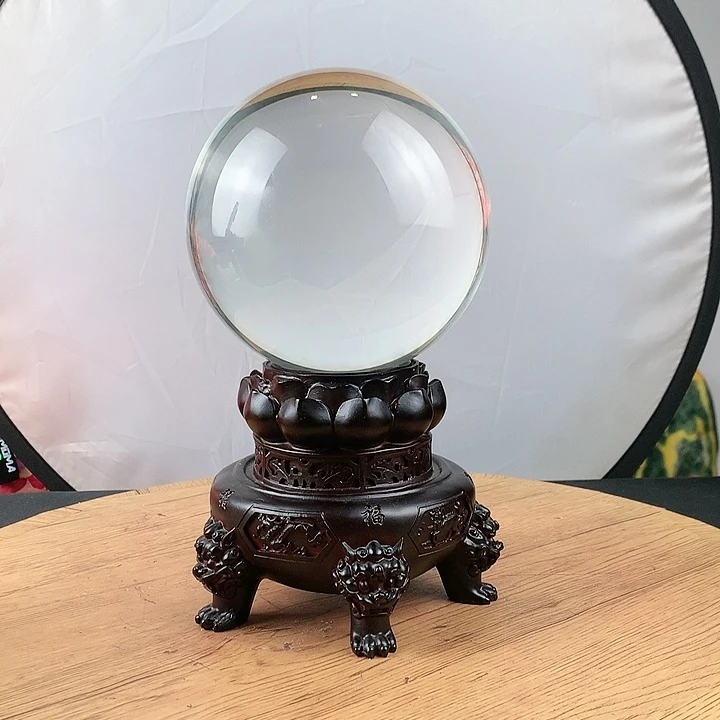 石材白水晶球直径15带高档底座
