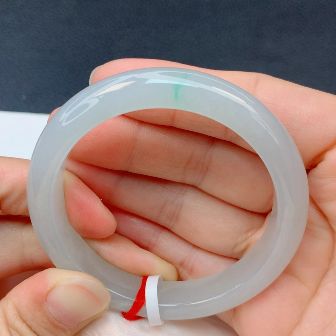 翡翠未镶嵌手镯53圈