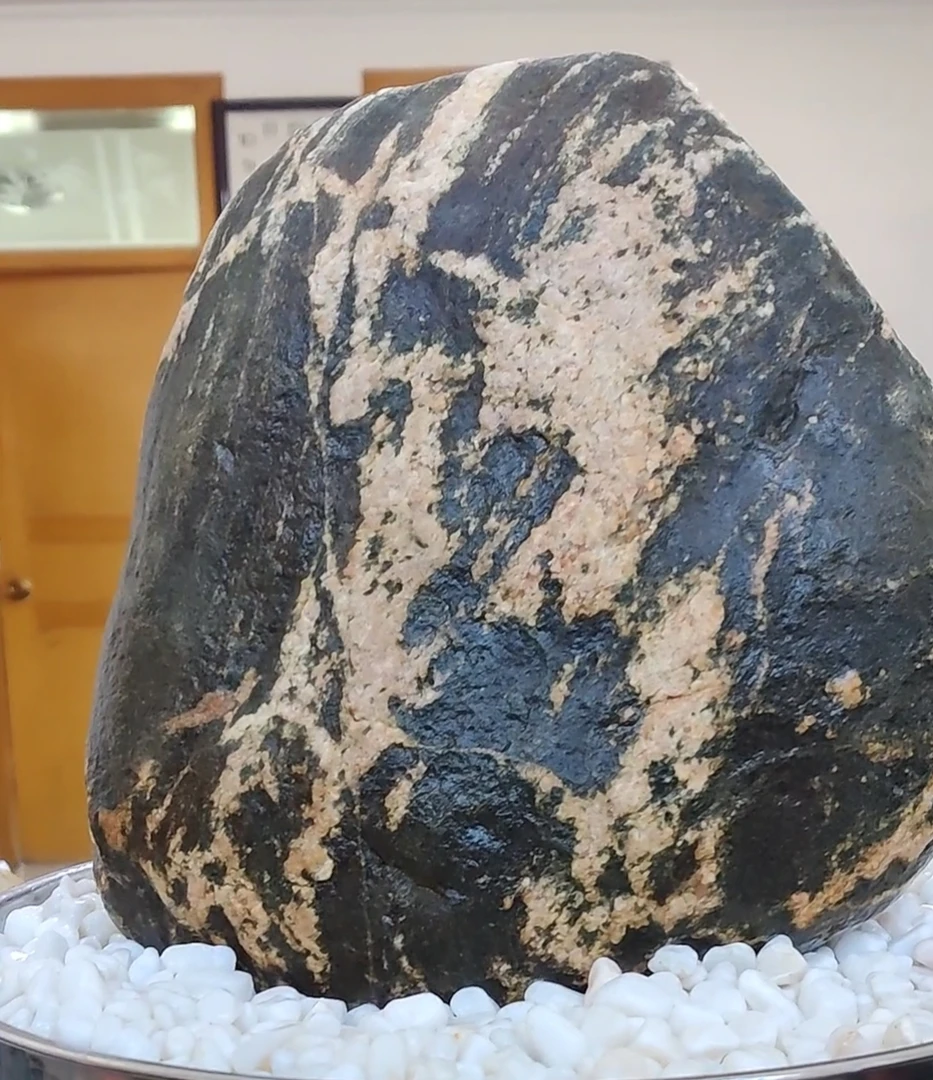 平安石观赏石家居办公室摆件儿一物一拍图片只供参考。