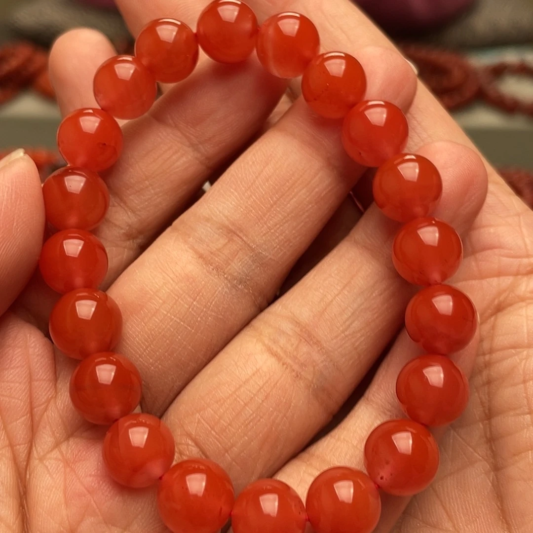 南红玛瑙吊坠未镶嵌