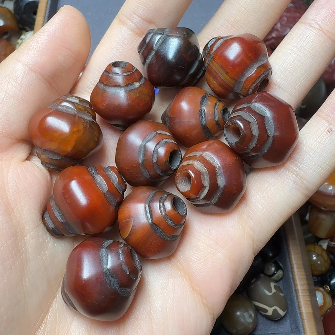 闲***乐玛瑙/玉髓未镶嵌1111