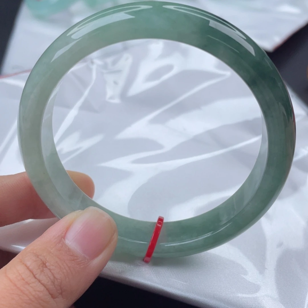 翡翠手镯未镶嵌5859圈