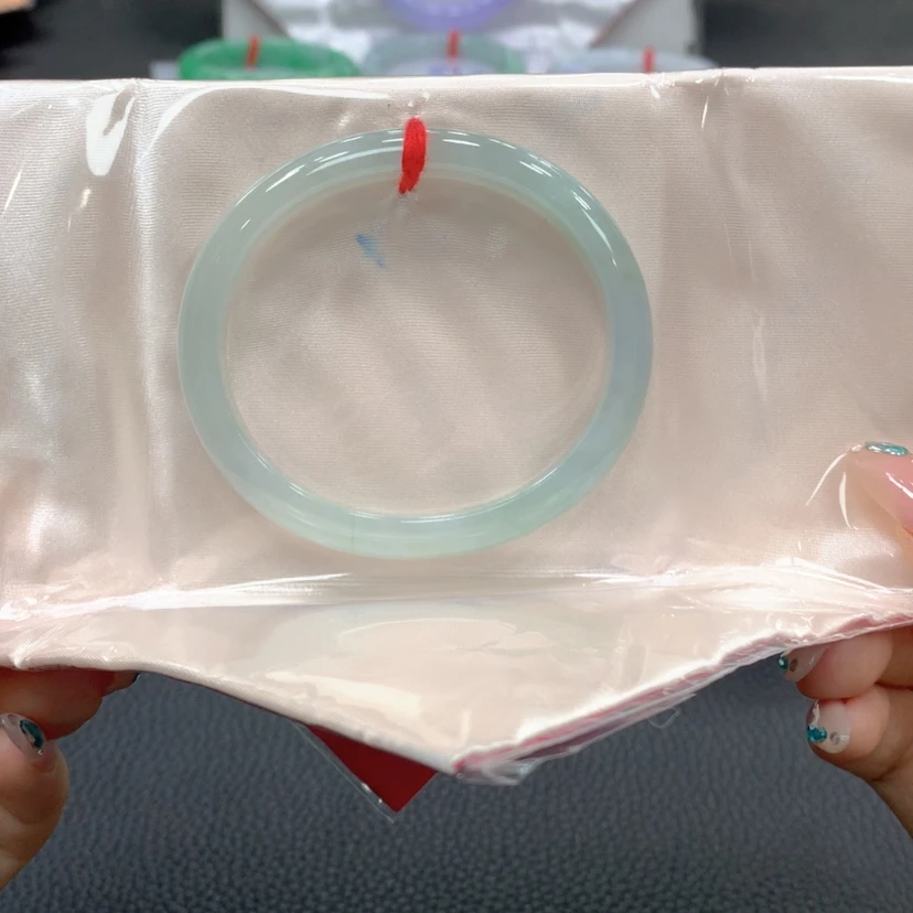 【闪购商品】翡翠手镯未镶嵌翡翠