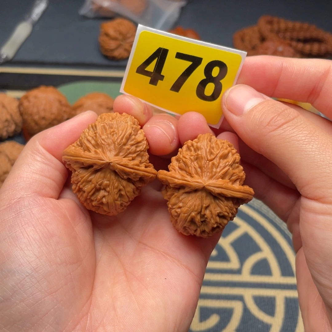 文玩核桃吊坠36白狮子478号