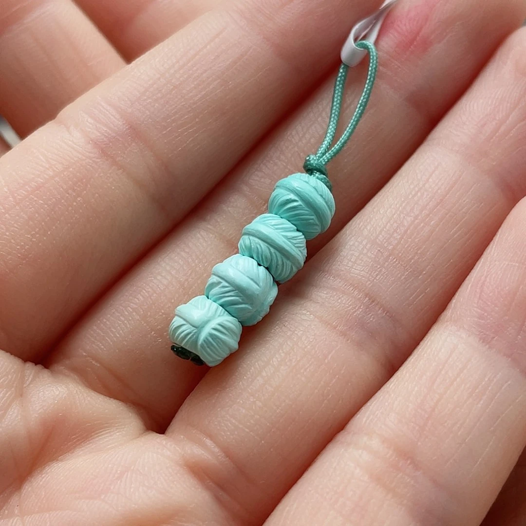 绿松石颈饰未镶嵌