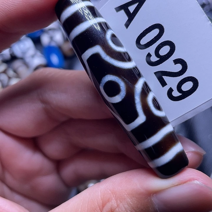 玛瑙/玉髓颈饰未镶嵌有坑