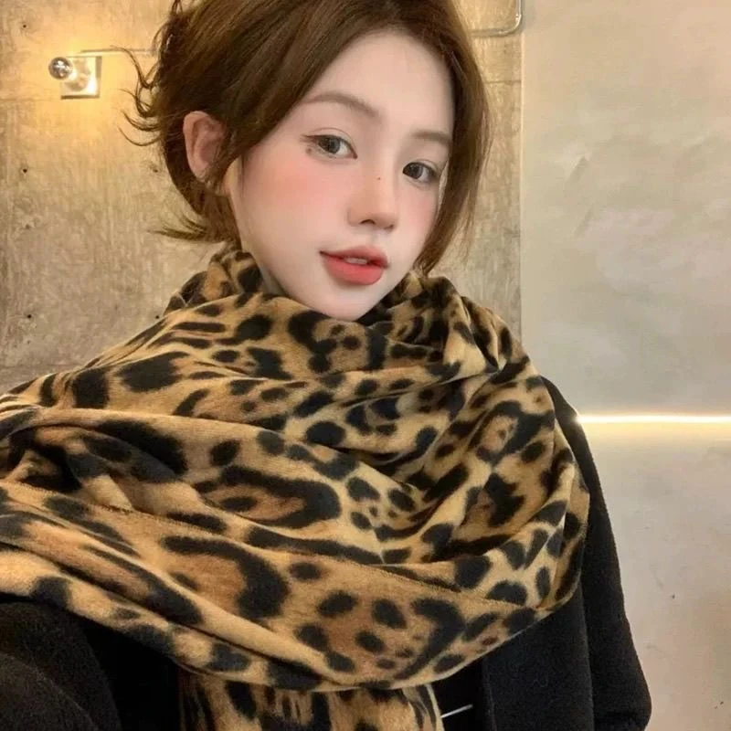 保暖豹纹常规款法式复古港风围巾印花时尚加厚气质百搭欧美韩版