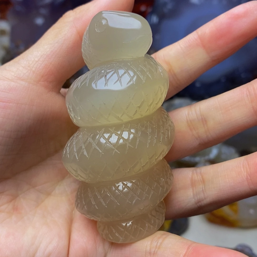 玛瑙/玉髓手把件未镶嵌