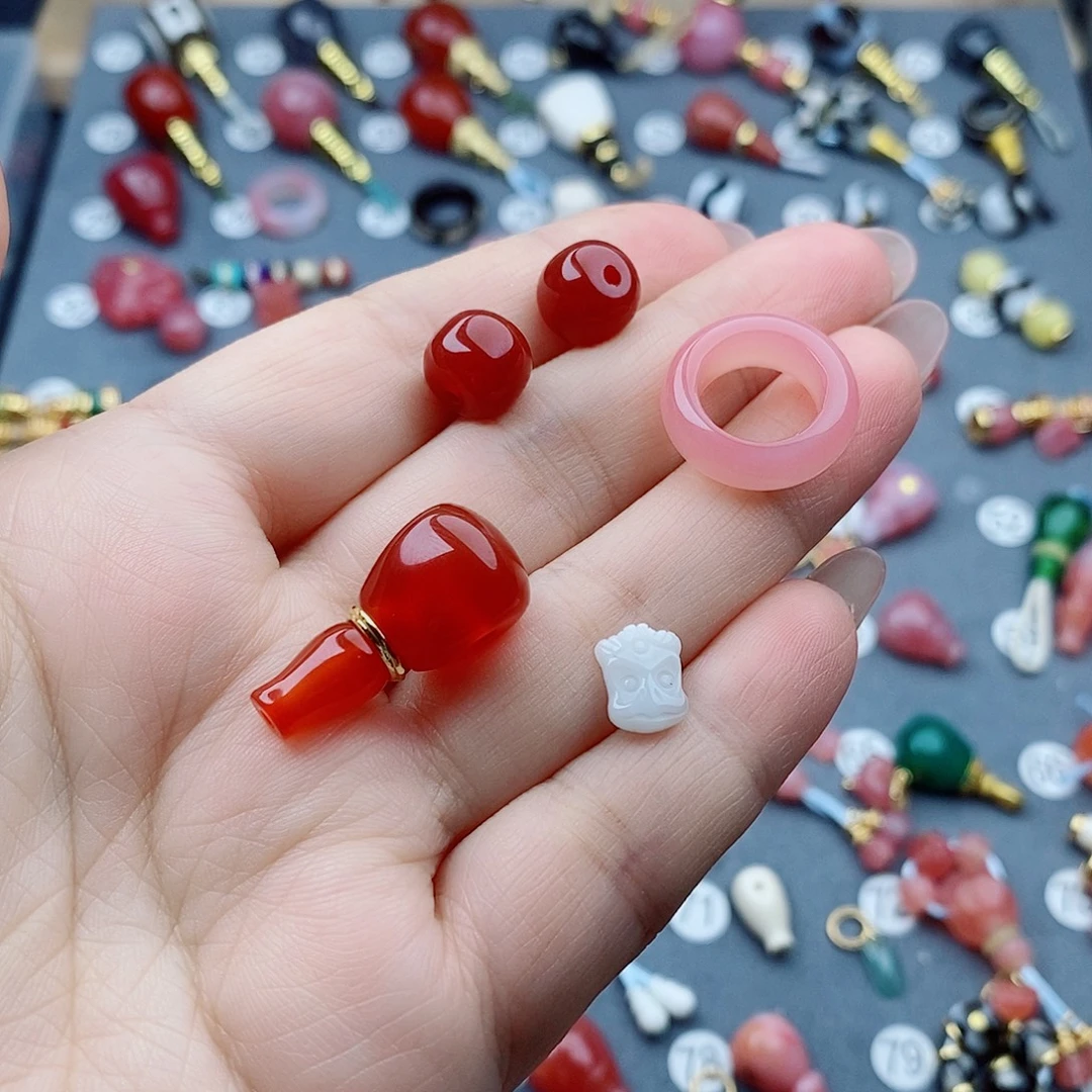 梵***未镶嵌饰品玛瑙/玉髓