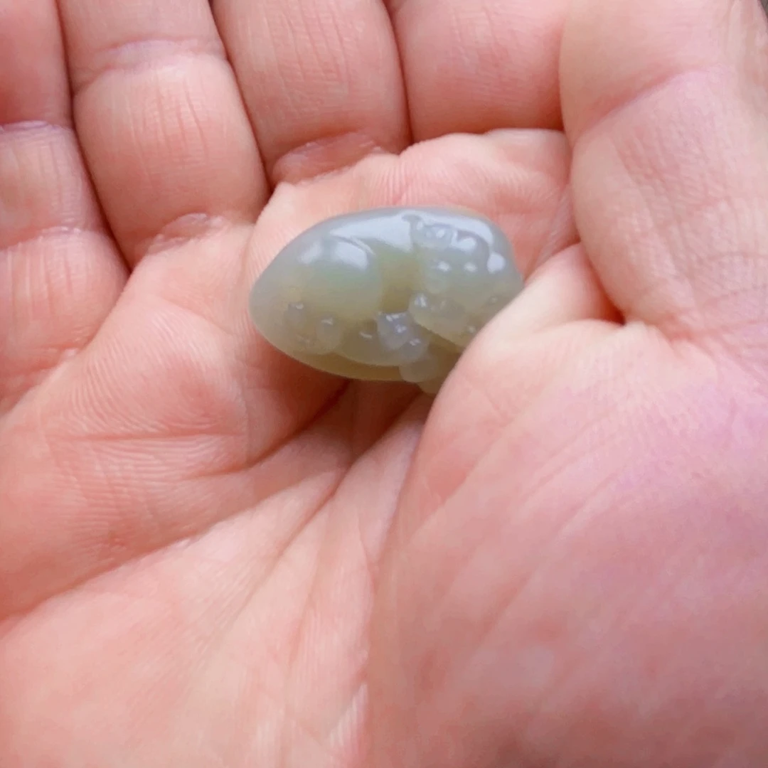 和田玉颈饰未镶嵌爱****时