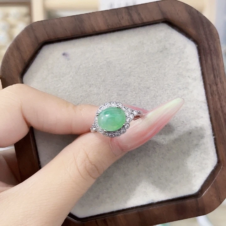 翡翠未镶嵌颈饰天然翡翠Ａ货