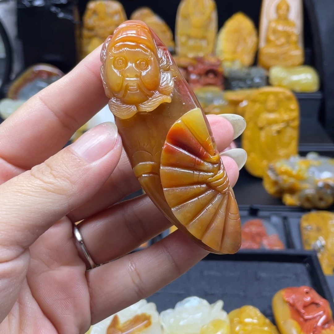 石英质玉（黄龙玉）未镶嵌吊坠(不含链)