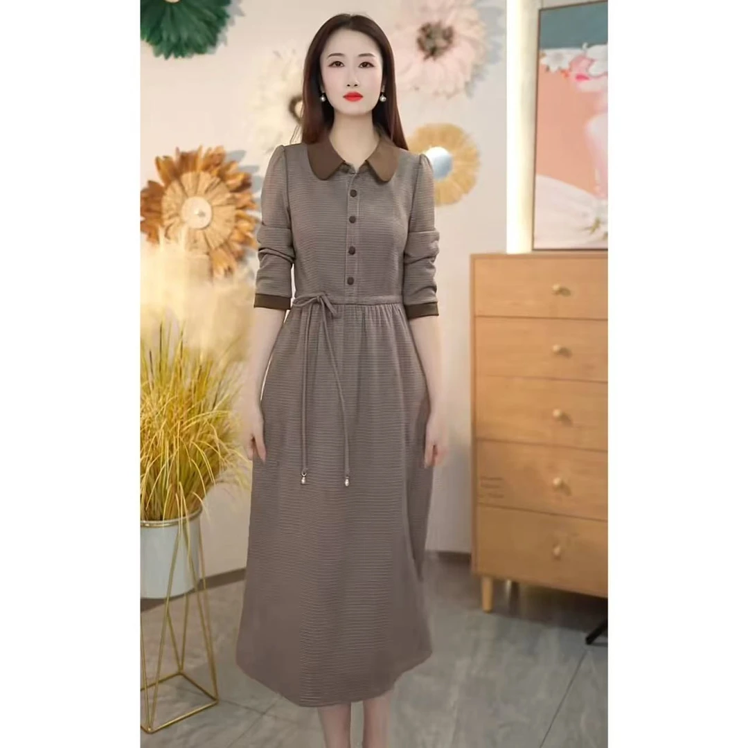 【连衣裙】早秋气质翻领长袖修身收腰显瘦新款连衣裙时尚高腰减龄