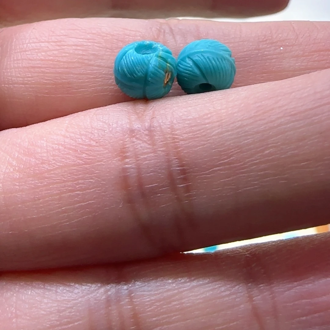 绿松石配饰未镶嵌