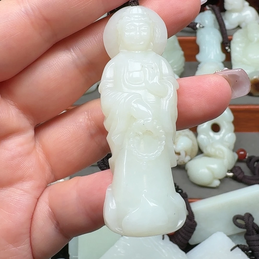 微***风和田玉未镶嵌挂件