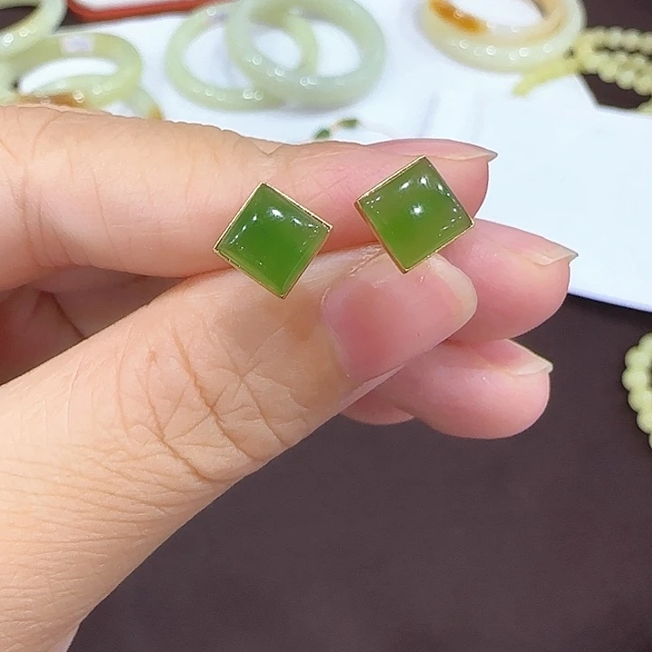 和田玉未镶嵌耳饰6.5