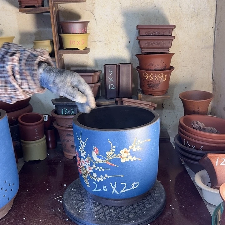 紫砂花盆，手工制作