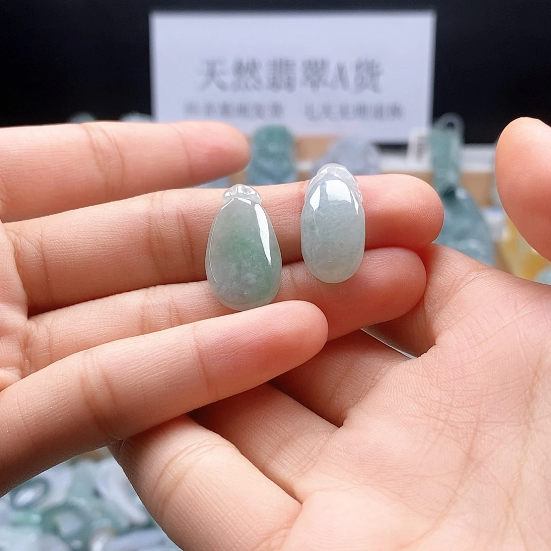 翡翠未镶嵌吊坠(不含链)107福瓜一对
