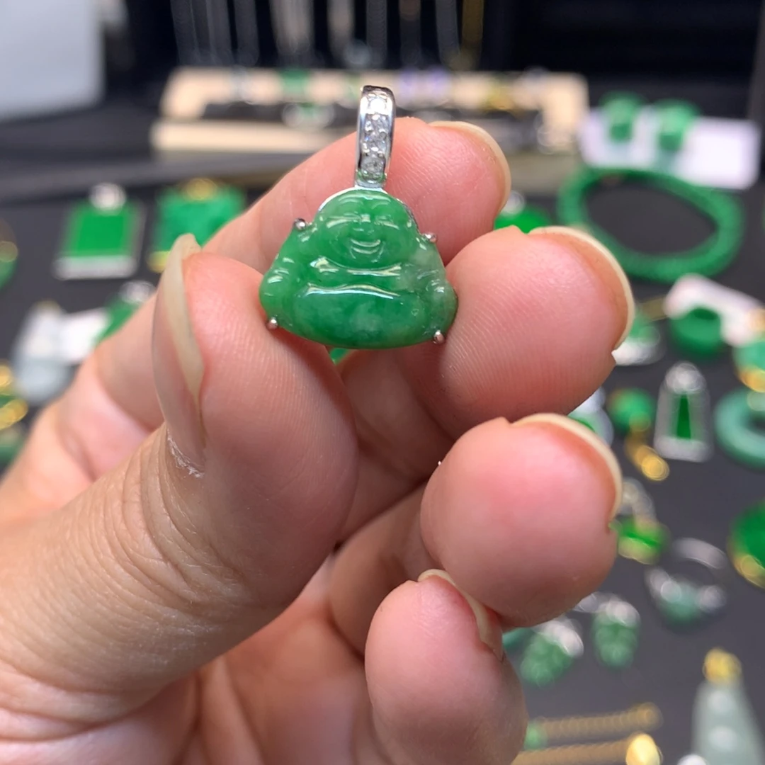 翡翠未镶嵌吊坠(不含链)有纹裂