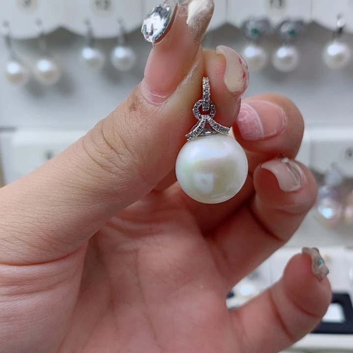 紫***合淡水珍珠银S925镶嵌颈饰