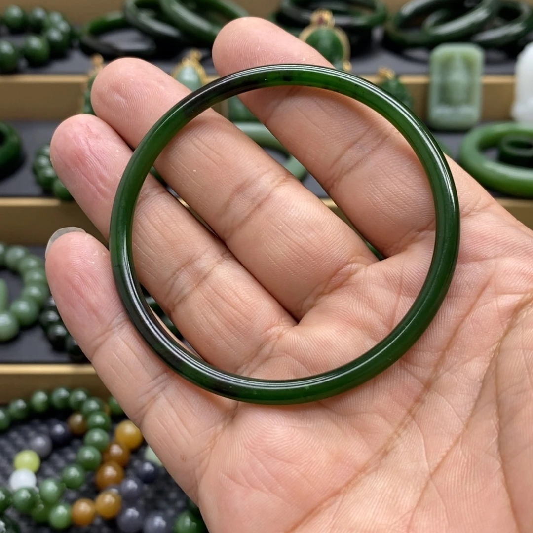 孙****和田玉（碧玉）未镶嵌手镯